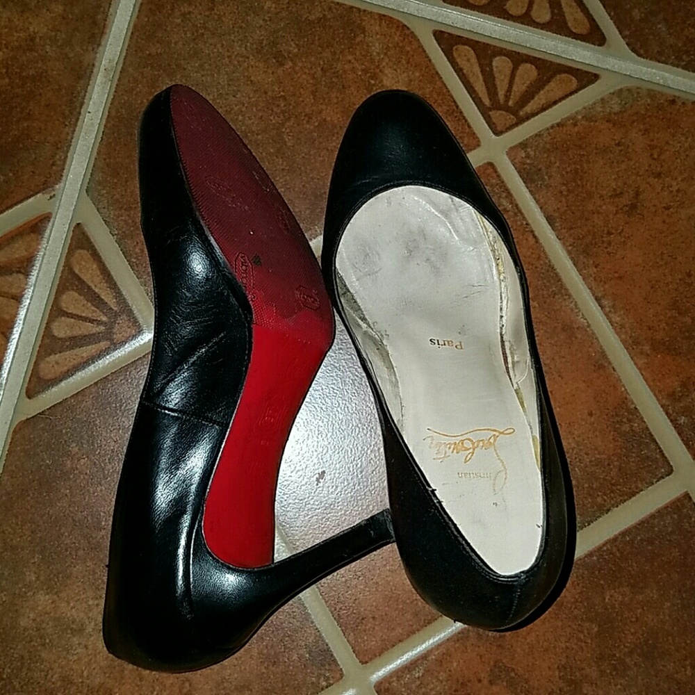 Authentic christian louboutin sz 35 34.5