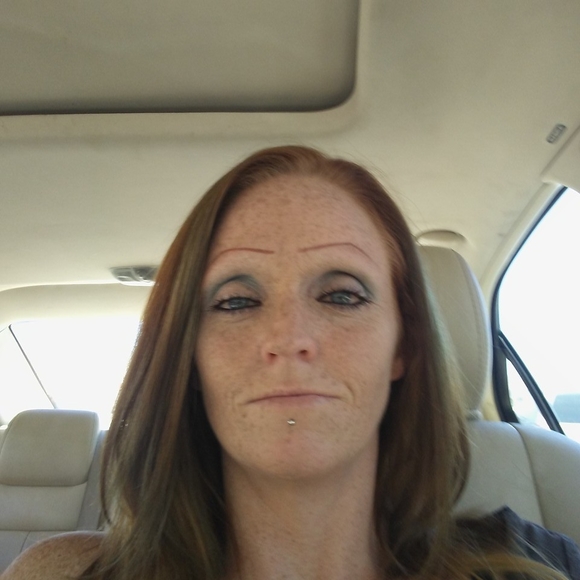 Meet your Posher, Roxann - Picture 1 of 1