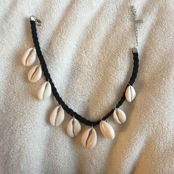 Last one! Shell choker - Picture 3 of 4