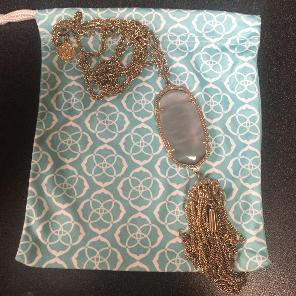 Rayne Necklace in Silver