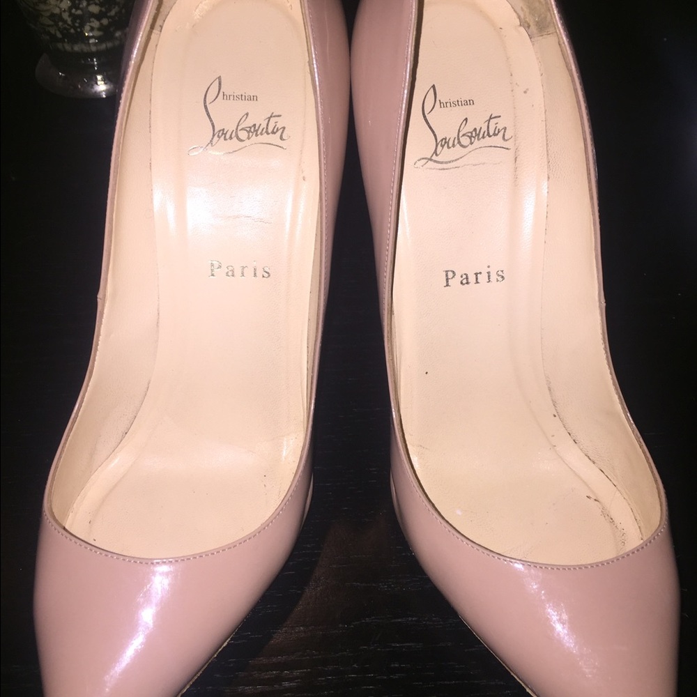 Authentic - Christian Louboutin- pigalle patent
