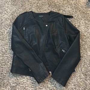 TOPSHOP FAUX LEATHER JACKET