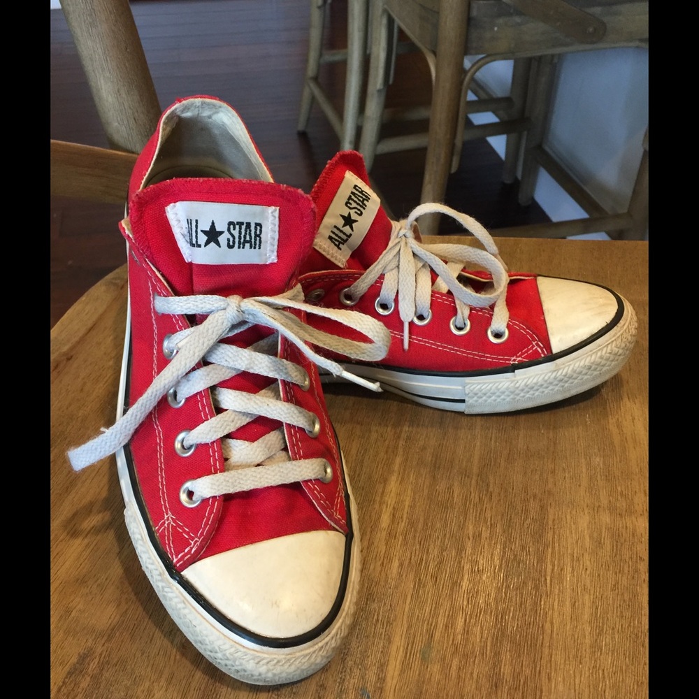 Converse Red women's size 9.5 ladies, 7.5 men