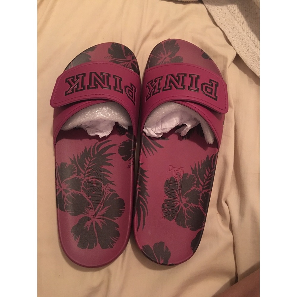 BNWT Crossover slides