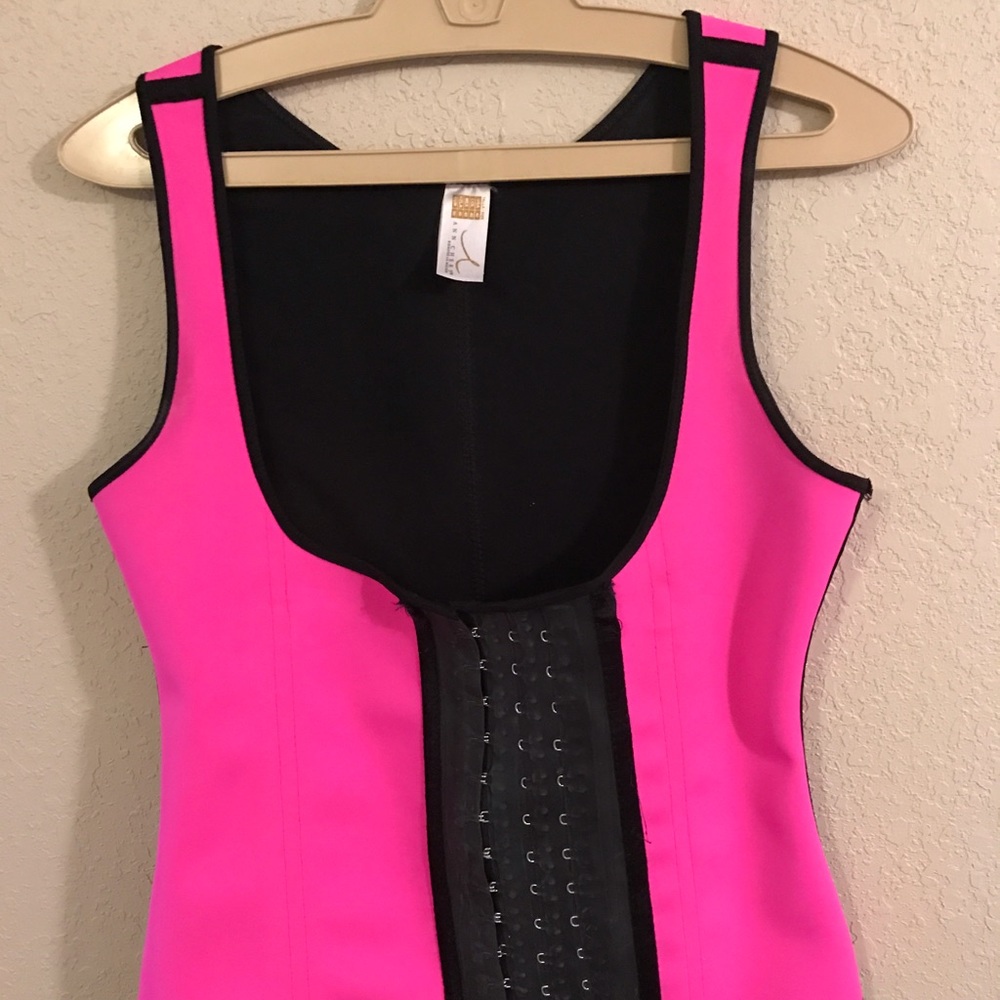 Ann Cherry Waist Trainer