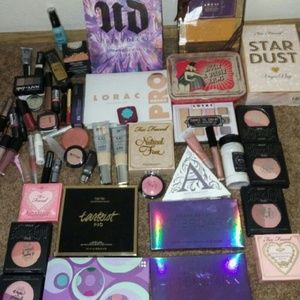 Cosmetics Mystery Box