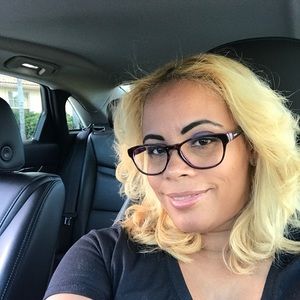 Meet your Posher, Nellie