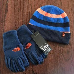 North Face Hat and Gloves