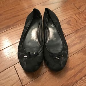 Coach flats