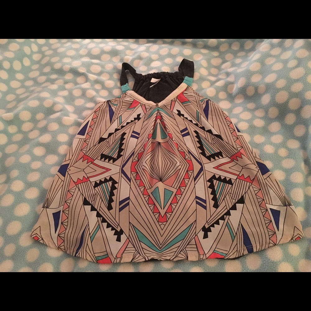 Swing tank top
