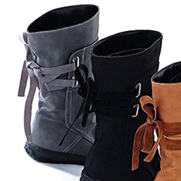 Women's size 7 1/2 Boots run small - Picture 4 of 4