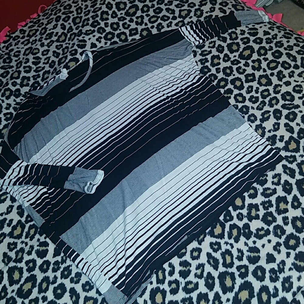 Striped oversize shirt