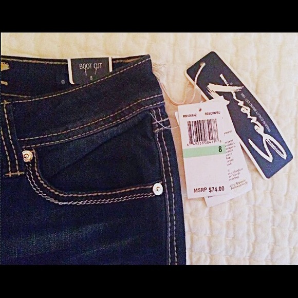 SOLD Seven7 Reborn Bootcut Jeans Size 28 - Picture 2 of 4