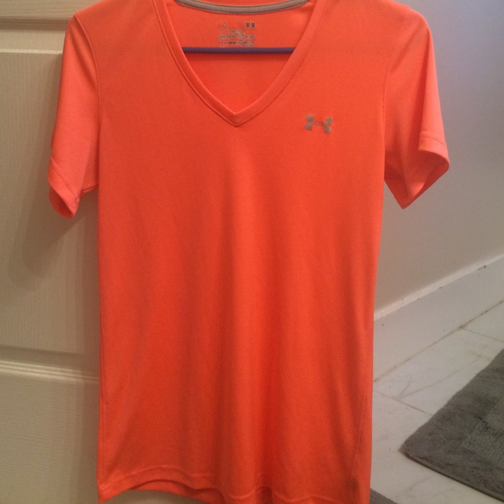Under Armour Neon Peach Top Medium