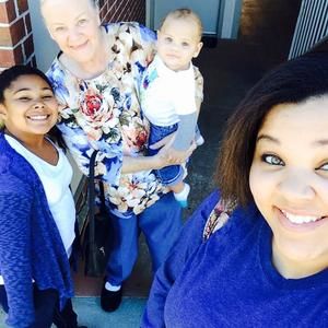 Meet your Posher, Nicole