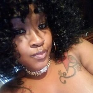 Meet your Posher, Nakisha