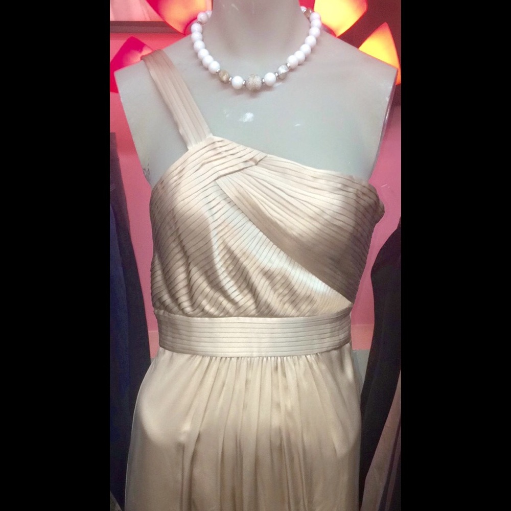 BCBG MAXAZIRA DRESS SIZE SMALL FORMAL