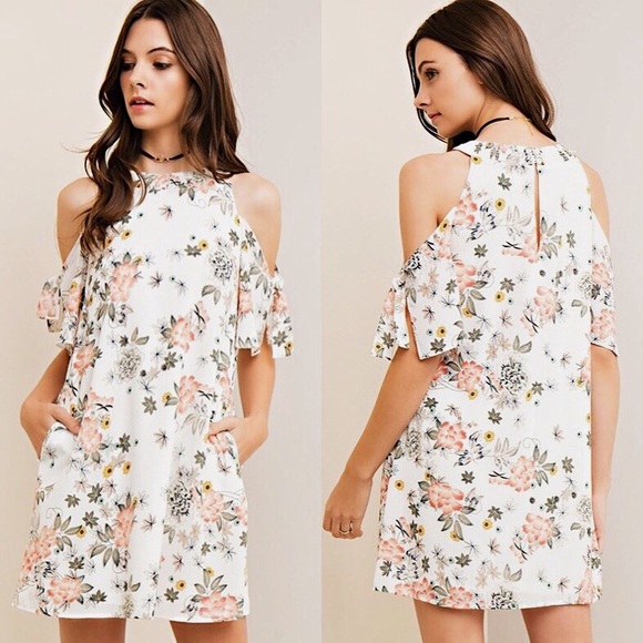 Sold Out✨HP✨Floral Dress 🌷✨ - Picture 3 of 3