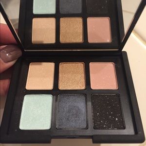 NARS Day & Night Eyeshadow Palette