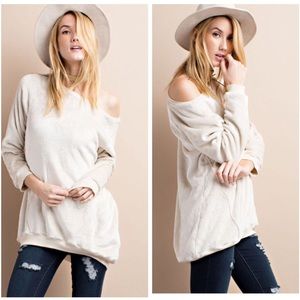 •slouchy pullover• •slouchy pullover•