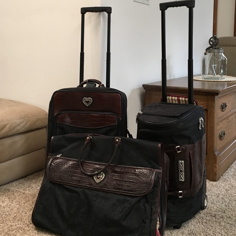 Matching set - Picture 1 of 1