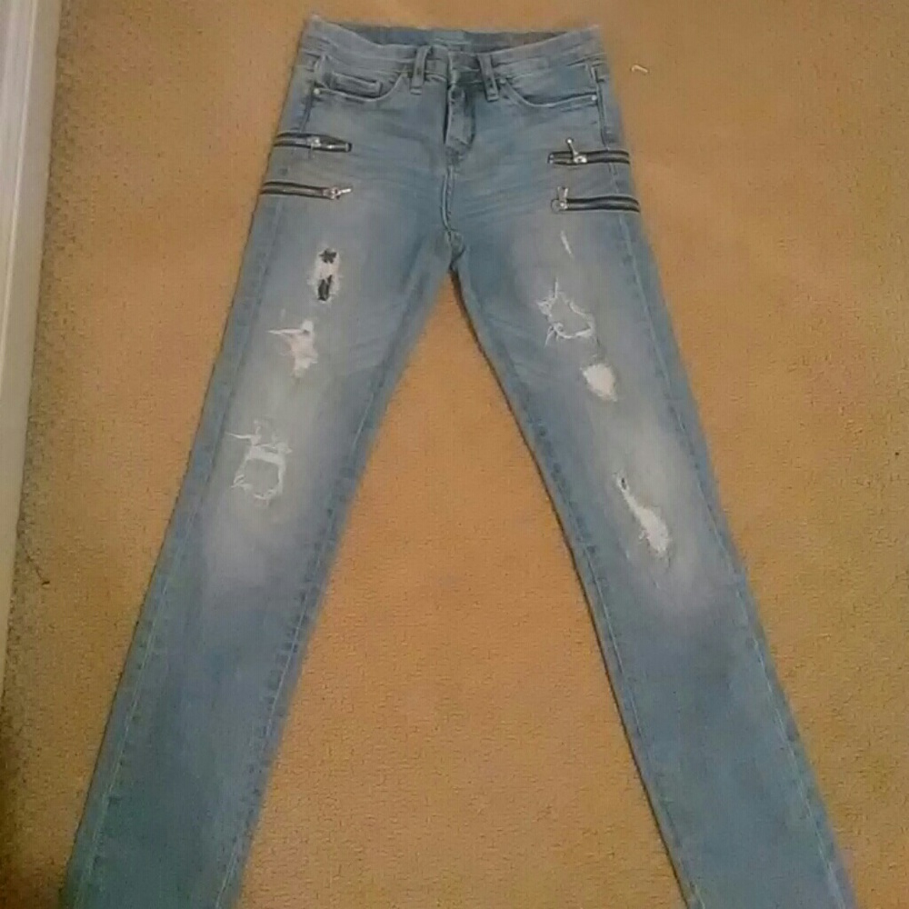 Girls BLANK NYC jeans