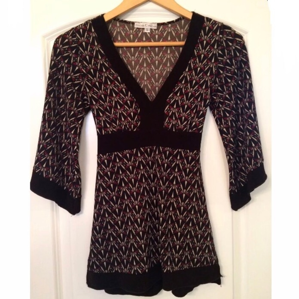 moa moa Boho bell sleeve stretch tie-back top