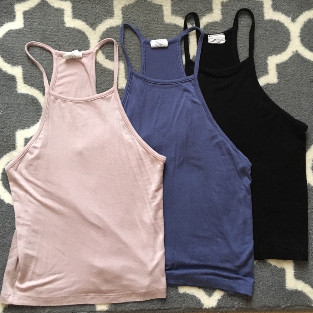 🌞Tilly's🌞 Racer Back Tank Top Bundle