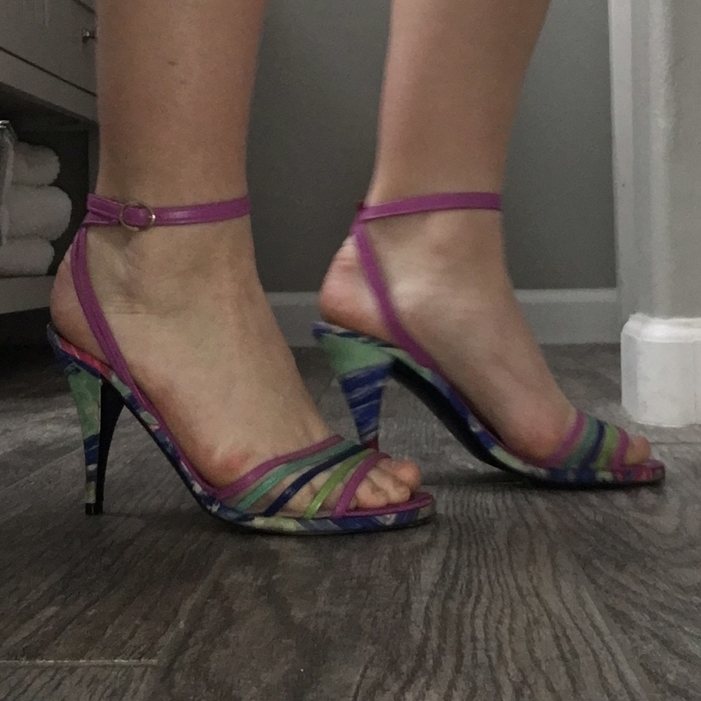 Colorful heals🌈 - Picture 4 of 4