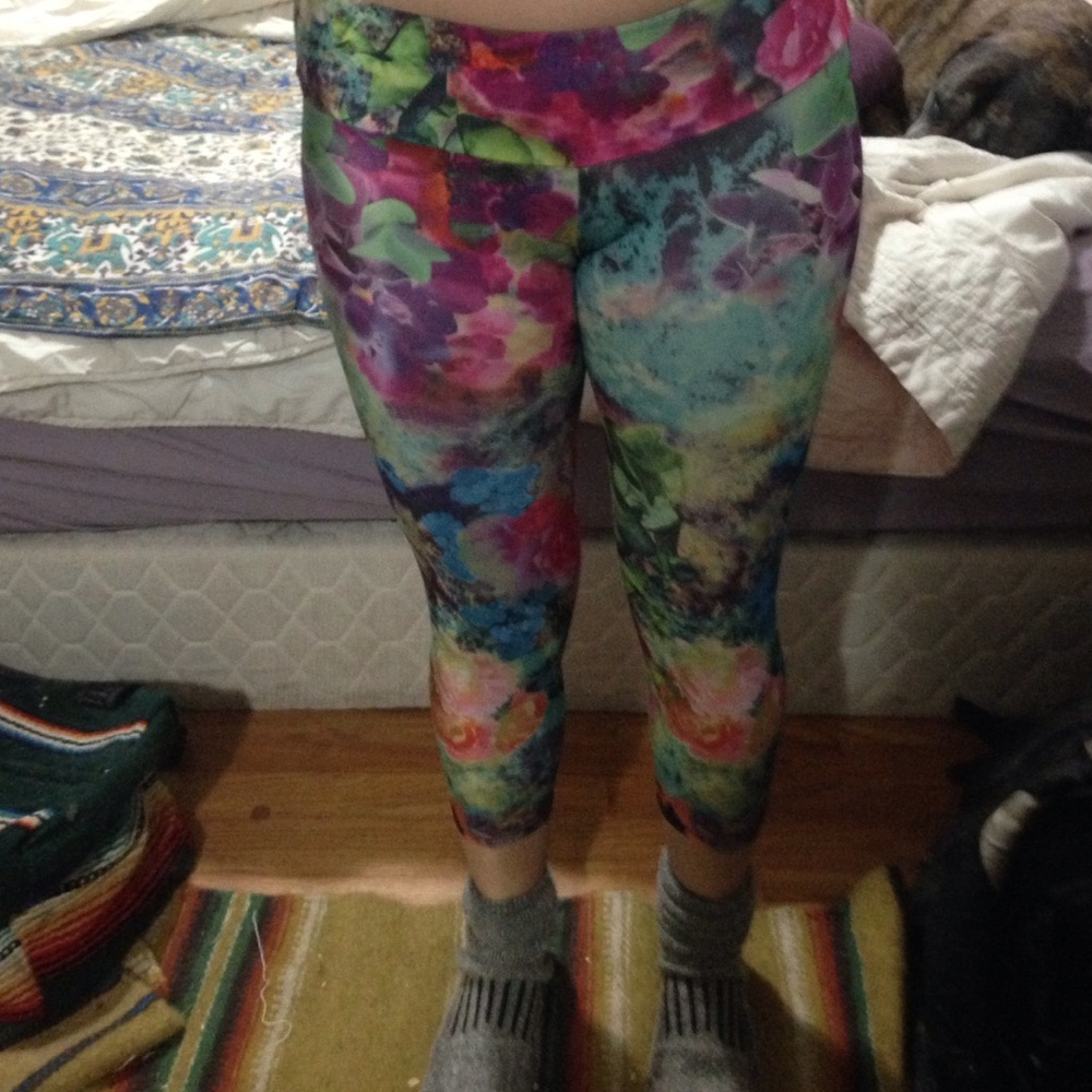 Onzie flower leggings