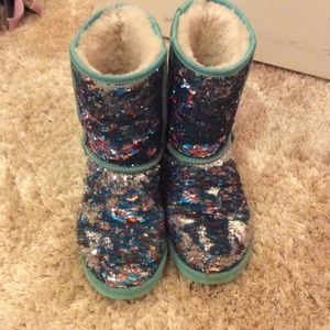 Mint sparkle uggs
