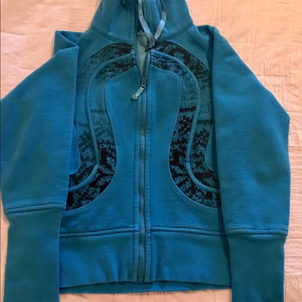 Lululemon Sweater