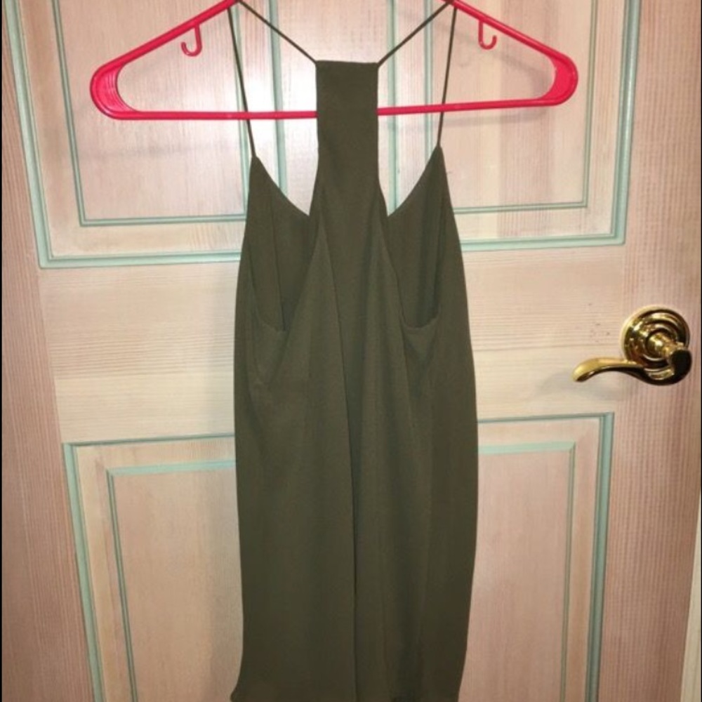 Top - Picture 2 of 4