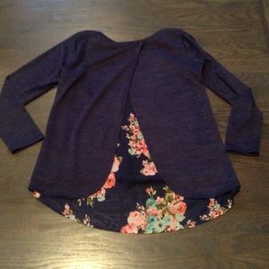 Super cute top stitch fix item