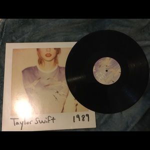 1989 Taylor Swift Vinyl