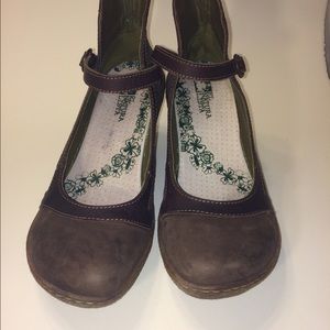 Used El Natura Lista N763 Dome Mary Jane