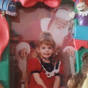 Meet your Posher, Chrissy