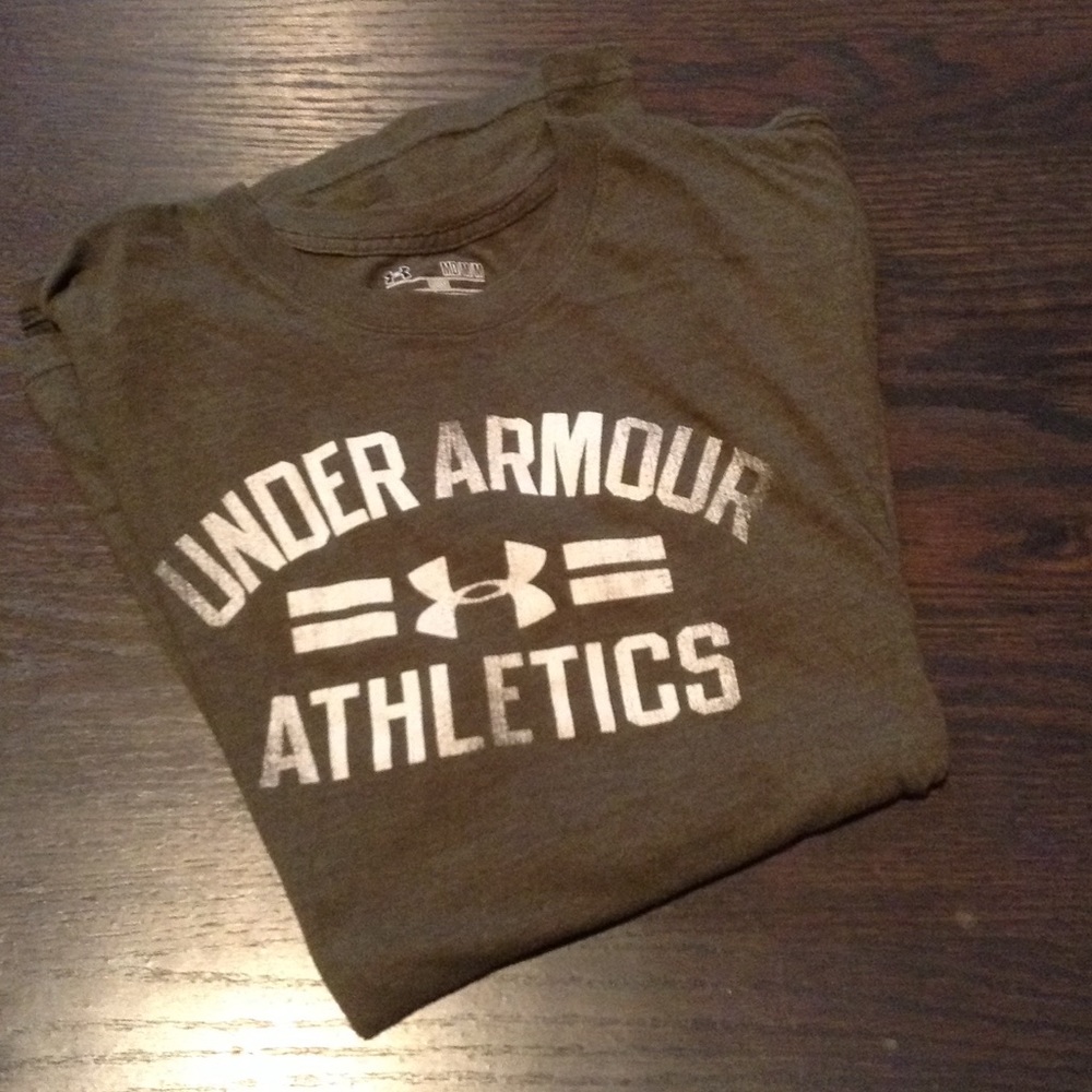 UA men's tee size M