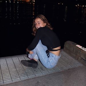 American apparel mom jeans