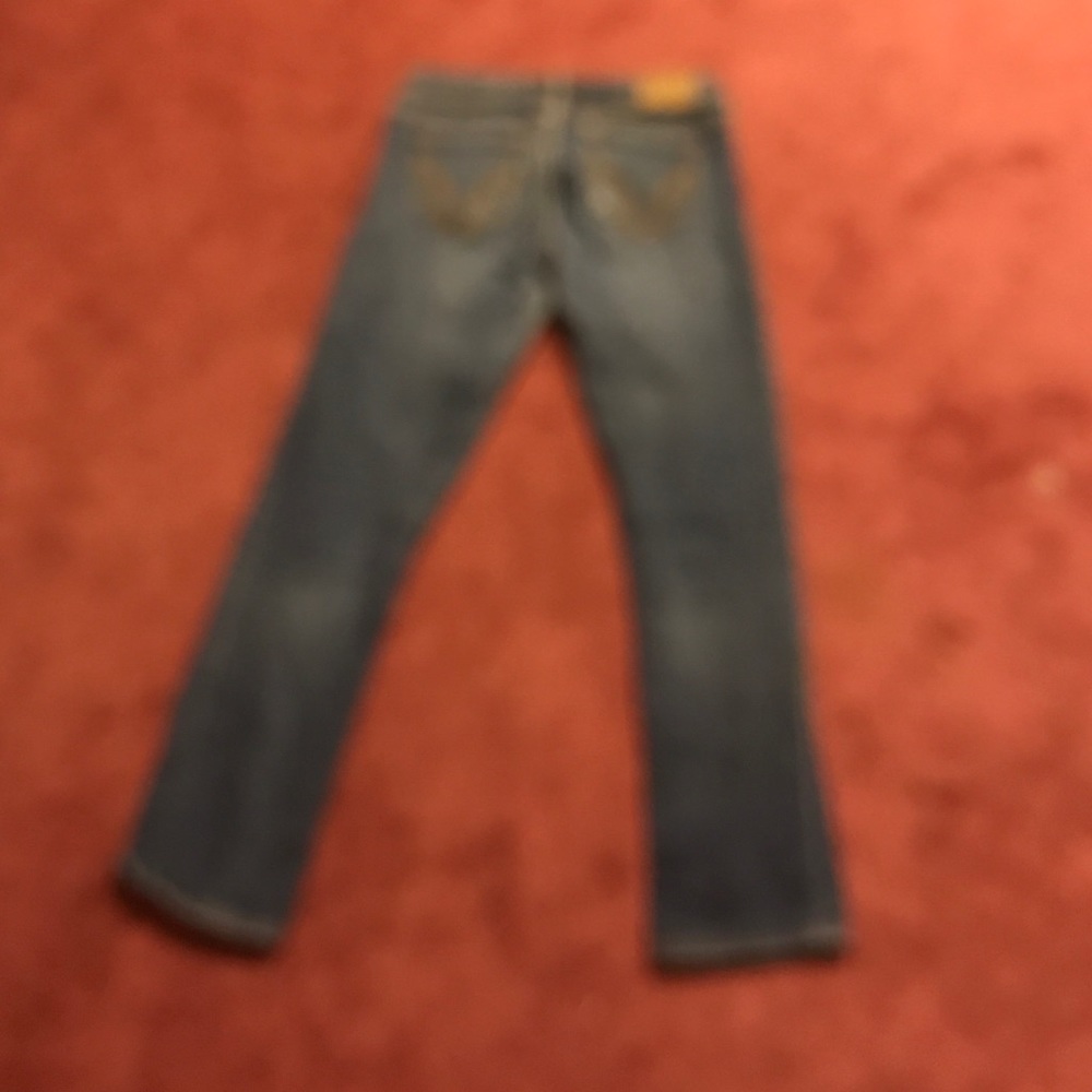 Capris - Picture 2 of 3