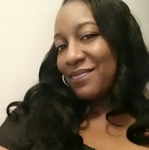 Meet your Posher, Sandy