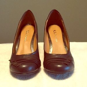 Chocolate Brown Wedges