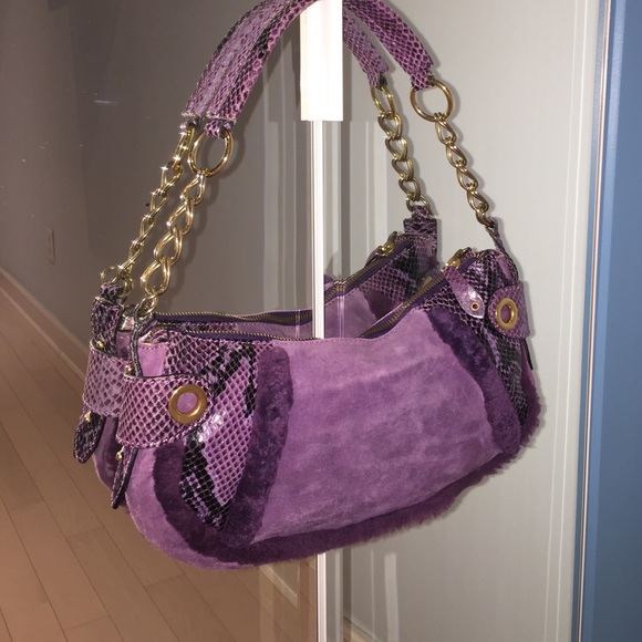 ❌SOLD❌D&G purple suede purse - Picture 2 of 4