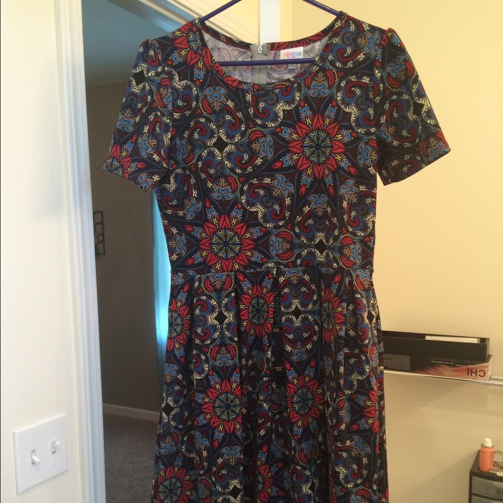 Lularoe Amelia