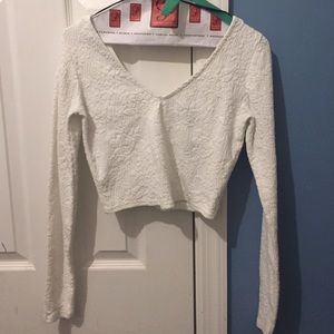 Long sleeve crop top
