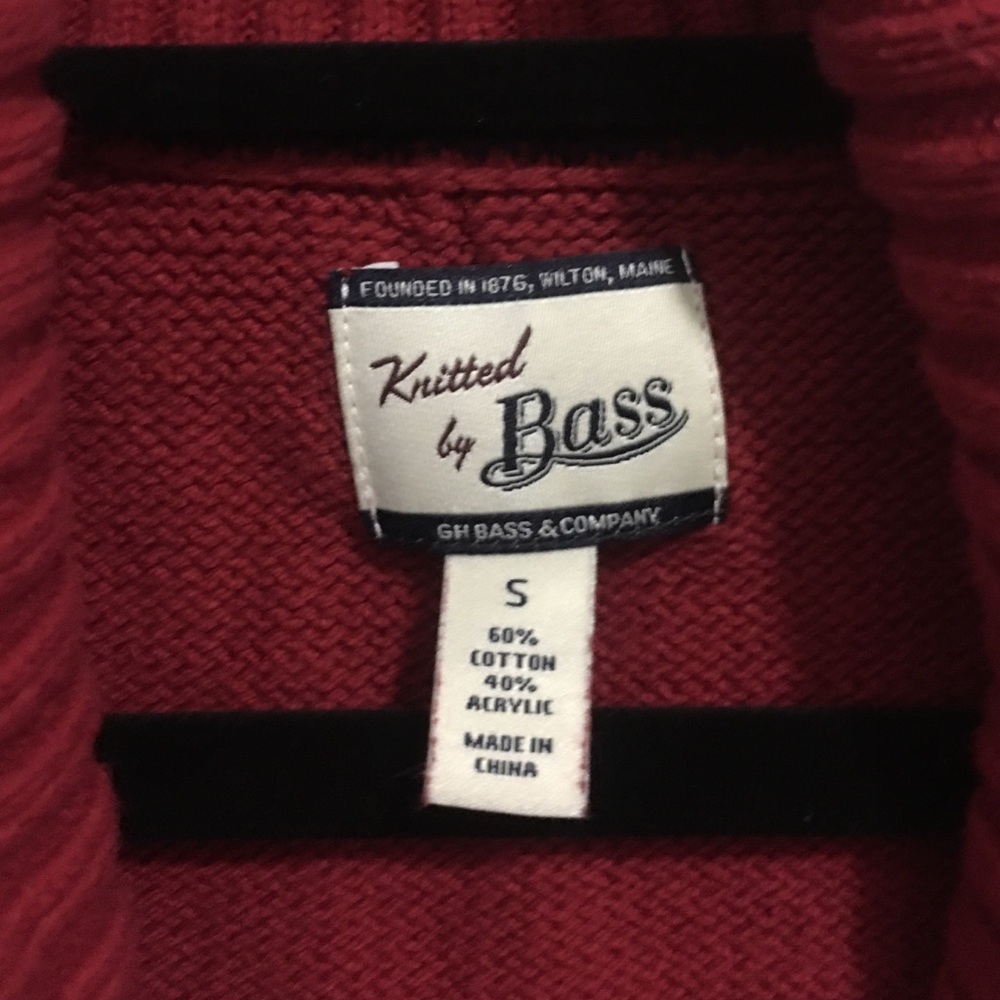 Sweater - Picture 2 of 3