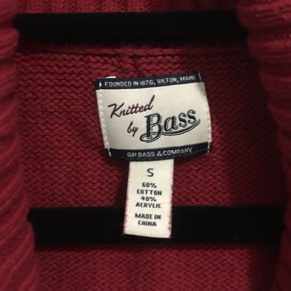 Sweater - Picture 2 of 3