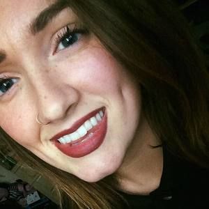 Meet your Posher, Karissa