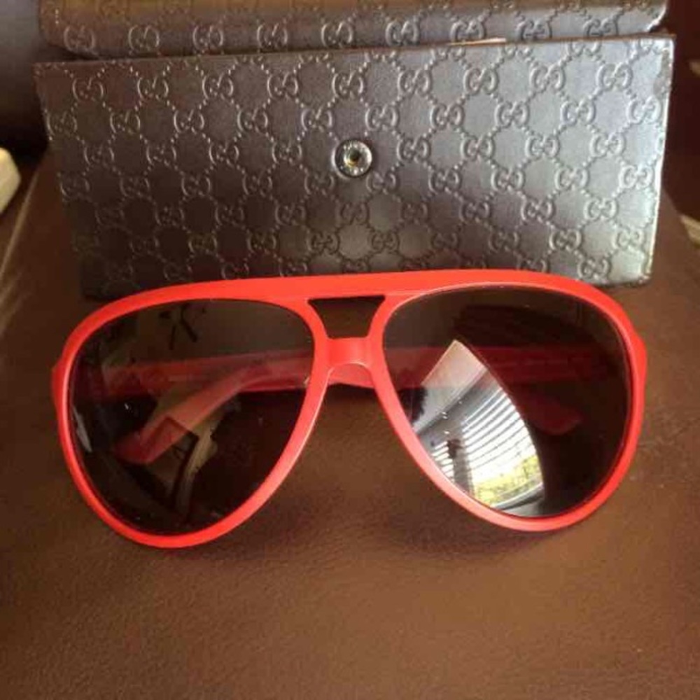 Red authentic Gucci sunglasses