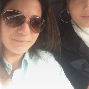 Meet your Posher, Jennie